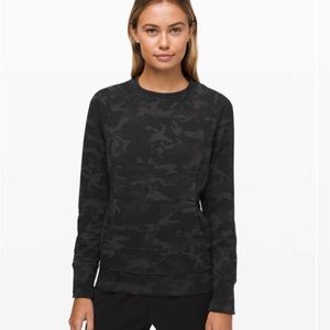 Lululemon scuba crew size 18 camo